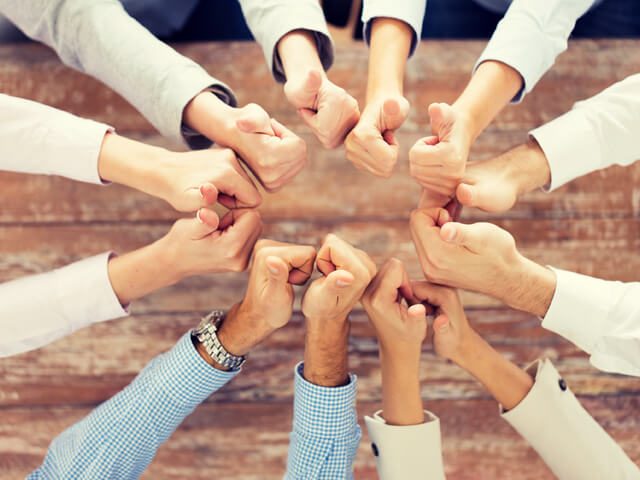 section3-team-building